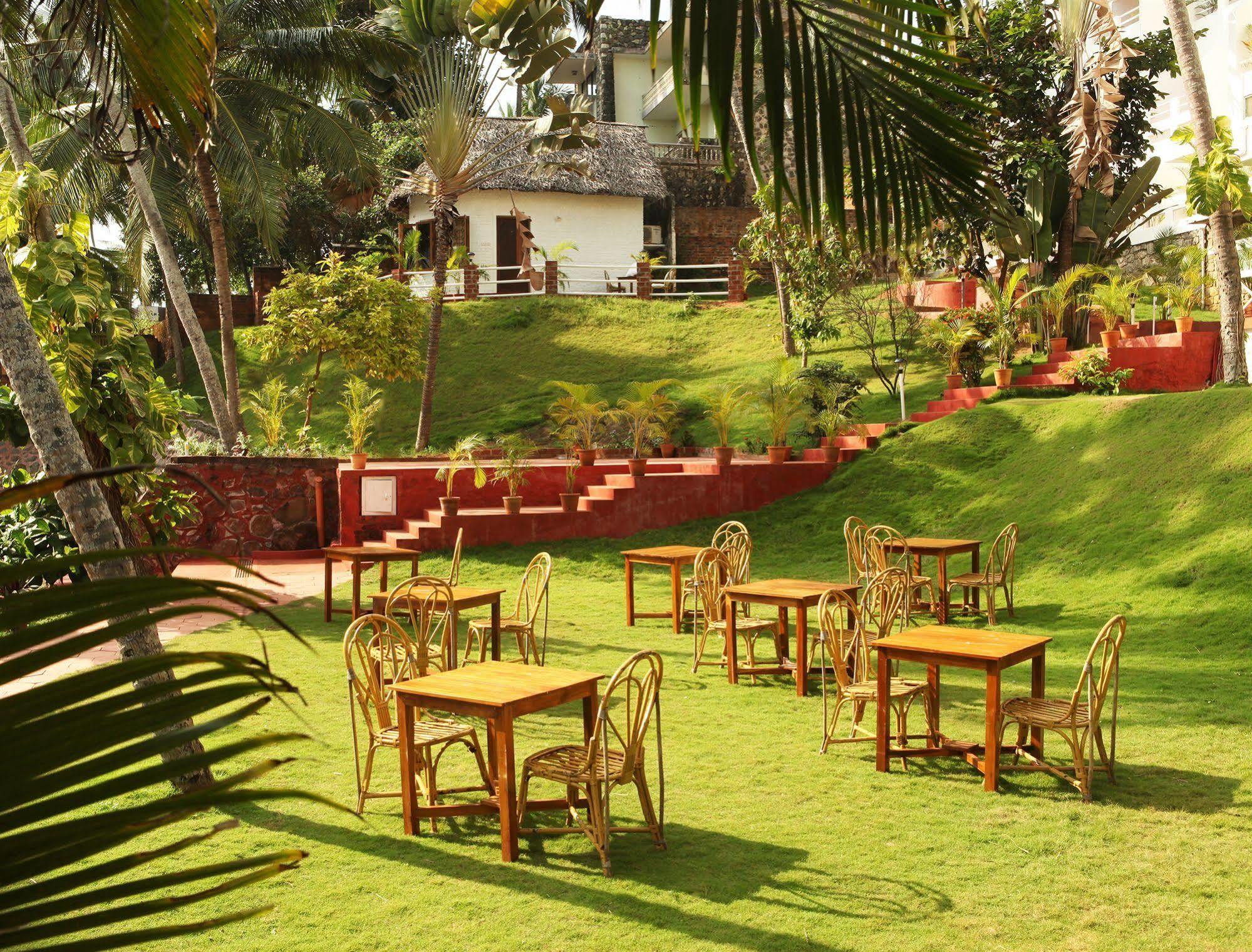 Soma Palmshore Kovalam Restaurant billede